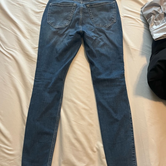 Hollister Women’s Blue Super Skinny Jeans - Picture 3 of 4